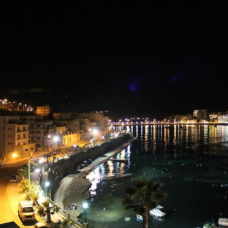 Harbour Lights Seafront 2 Bedroom Apartments With Panoramic Sea Views - By Getawaysmalta セント・ポールズ・ベイ エクステリア 写真