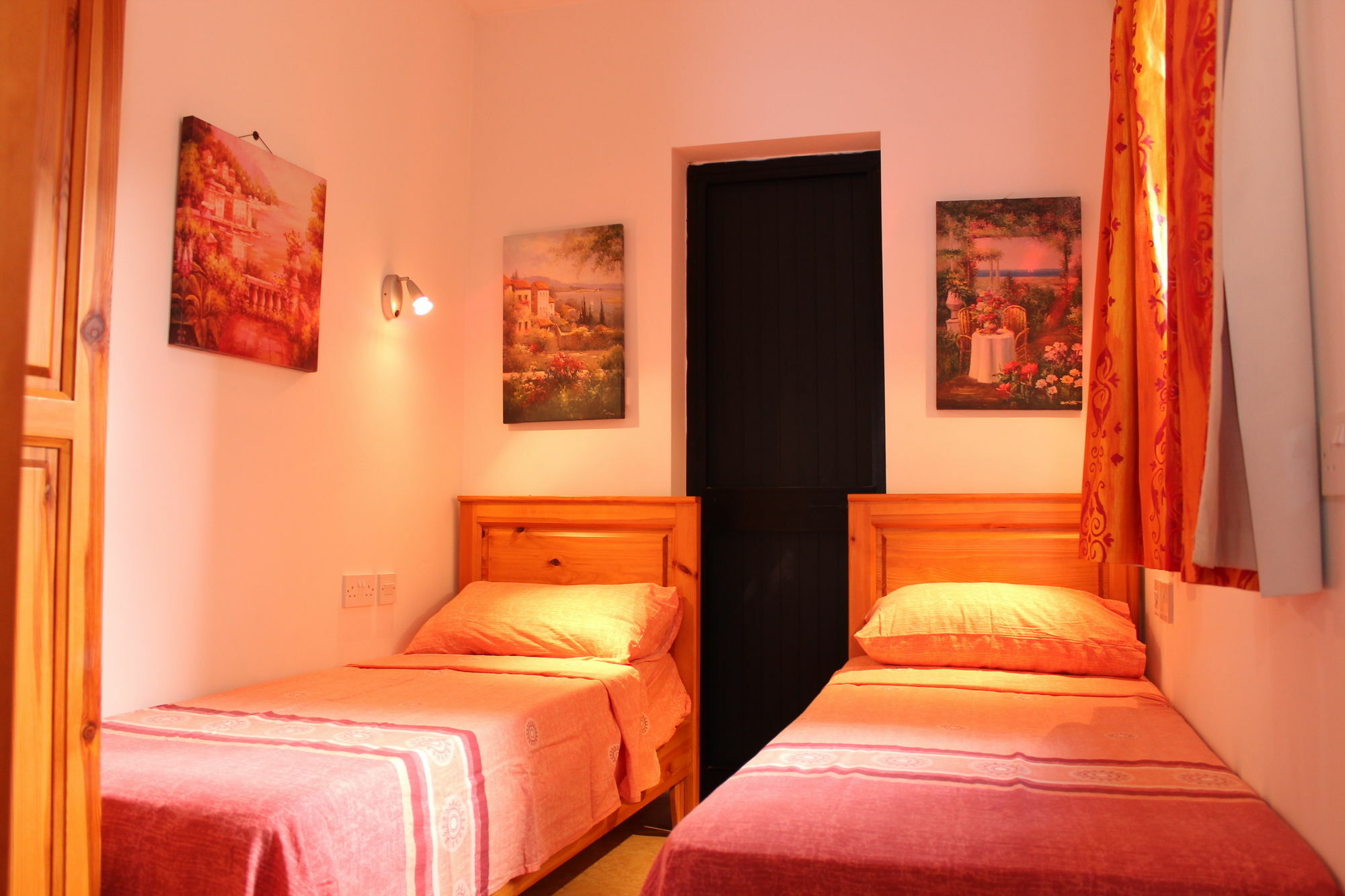 Harbour Lights Seafront 2 Bedroom Apartments With Panoramic Sea Views - By Getawaysmalta セント・ポールズ・ベイ エクステリア 写真