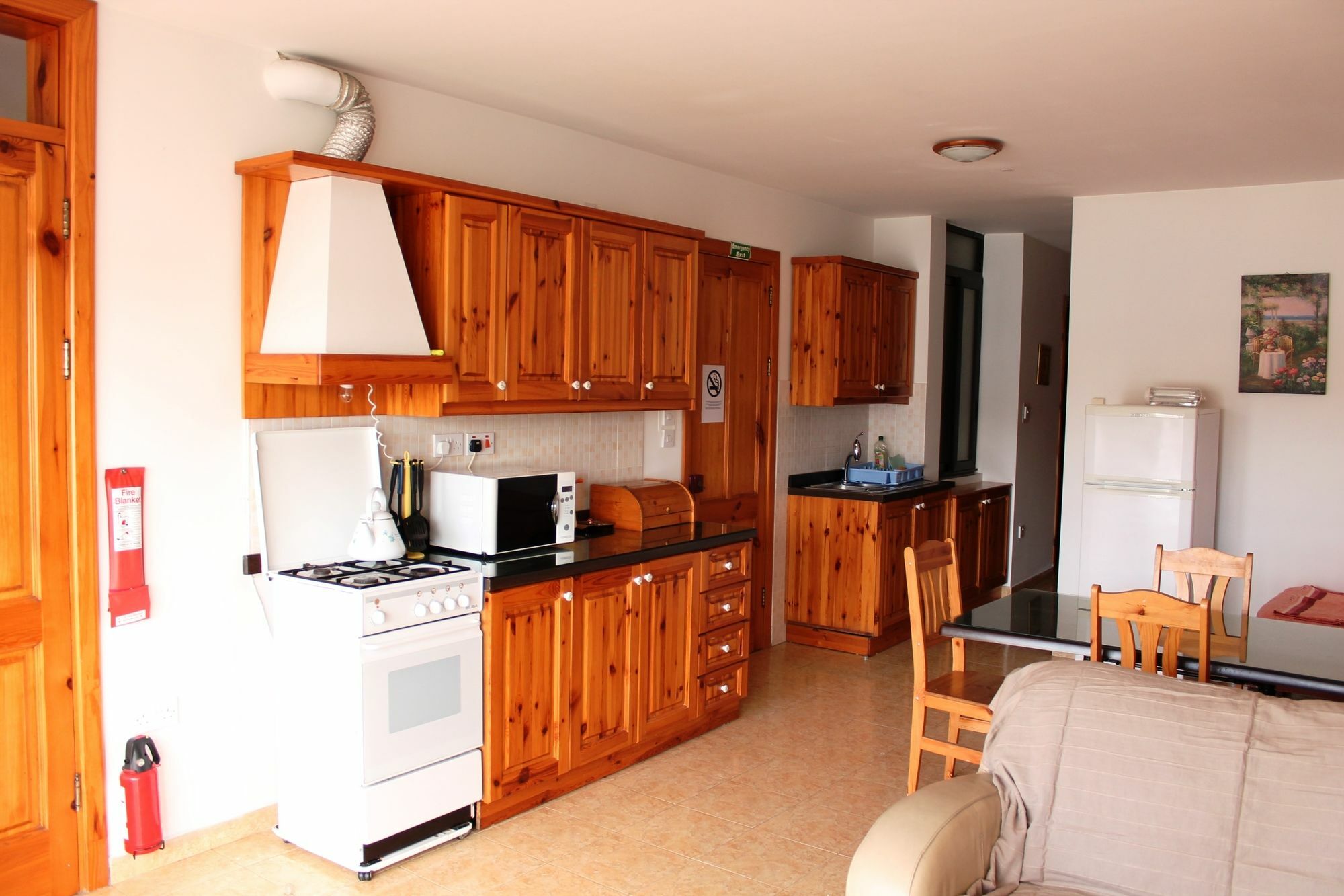 Harbour Lights Seafront 2 Bedroom Apartments With Panoramic Sea Views - By Getawaysmalta セント・ポールズ・ベイ エクステリア 写真