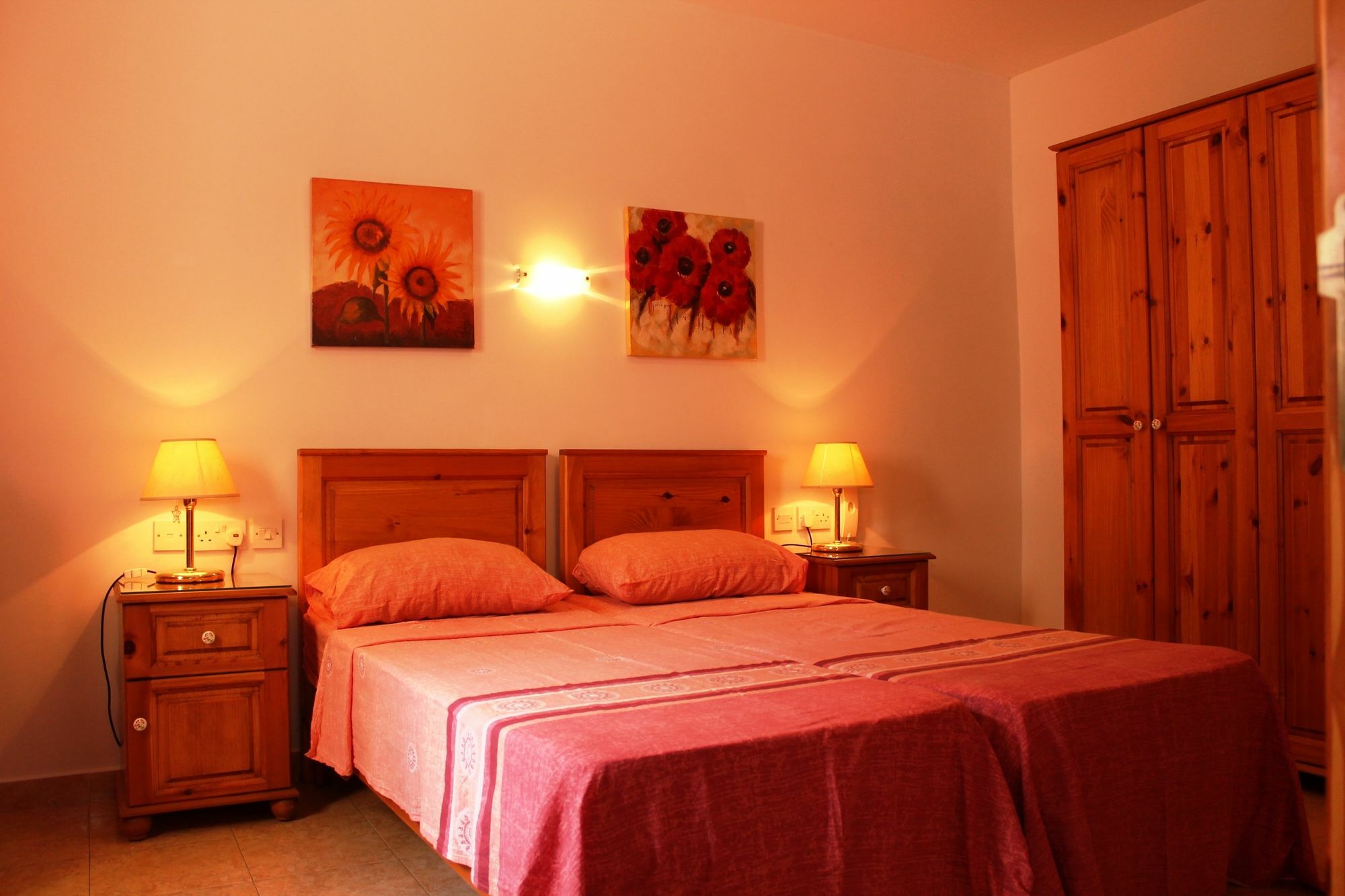 Harbour Lights Seafront 2 Bedroom Apartments With Panoramic Sea Views - By Getawaysmalta セント・ポールズ・ベイ エクステリア 写真