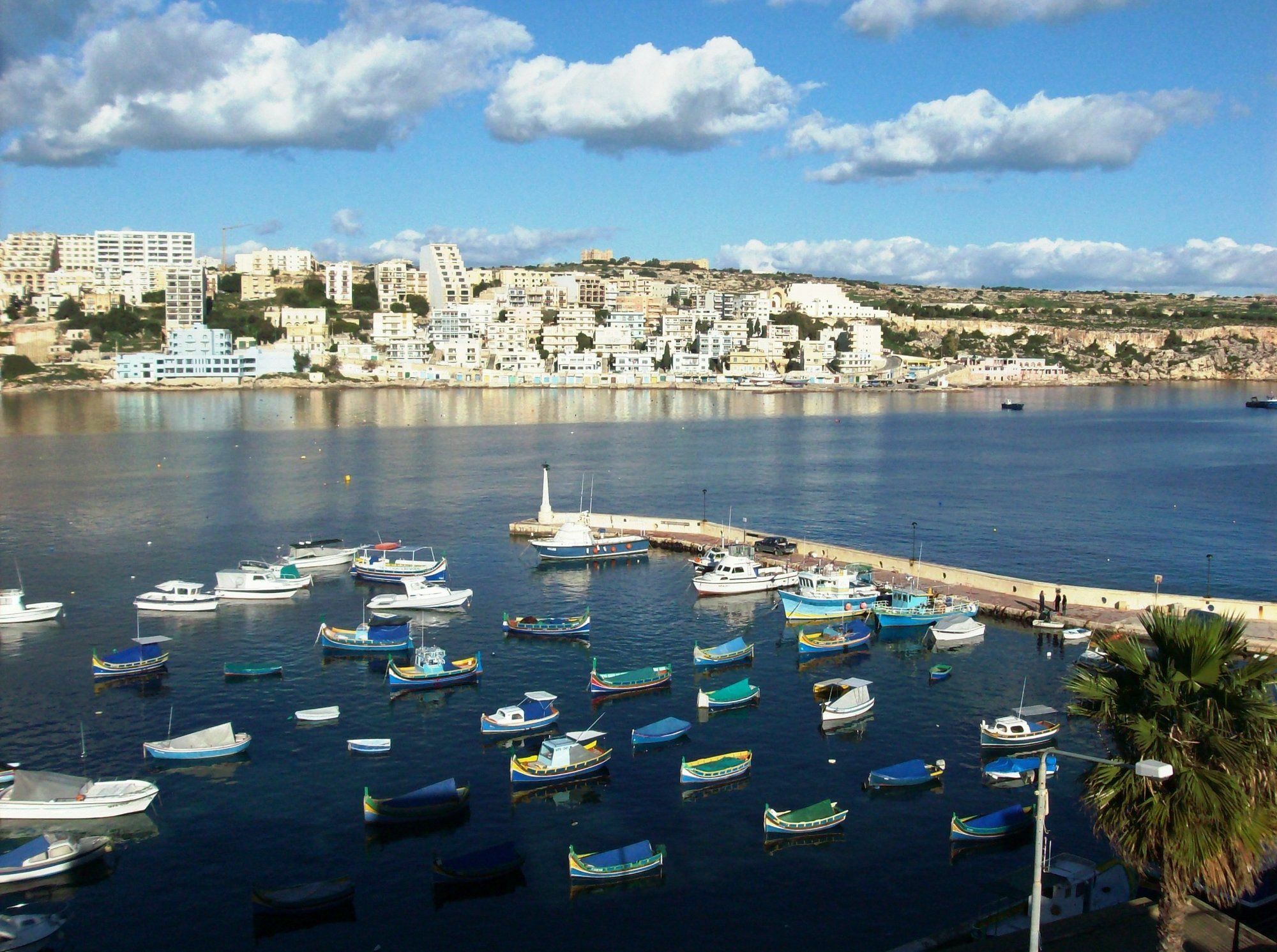 Harbour Lights Seafront 2 Bedroom Apartments With Panoramic Sea Views - By Getawaysmalta セント・ポールズ・ベイ エクステリア 写真